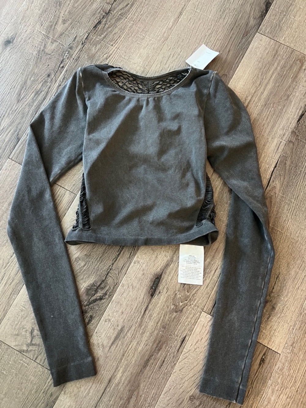 Urban outfitters Long-Sleeve Crop Top with back Detail - Gray